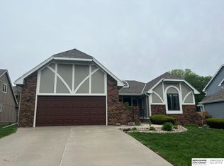 1234 Limerick Rd, Papillion, NE 68046