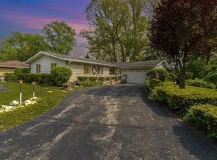 402 Cricket Ln, Trail Creek, IN 46360