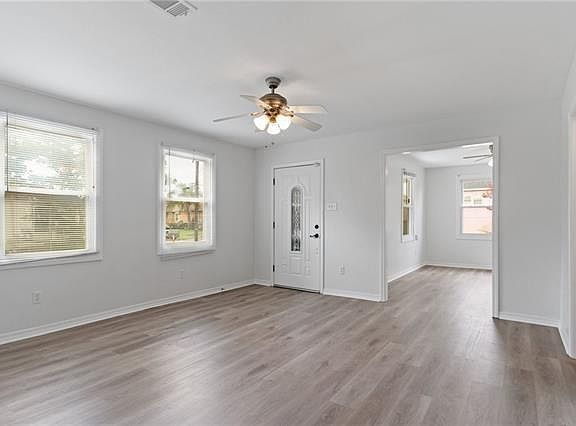 5th image of 5512 Warrington Dr