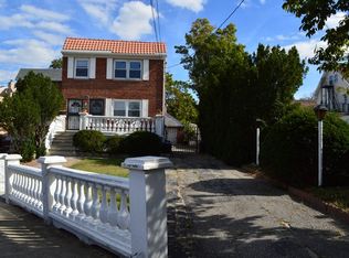 12318 Lax Ave, College Point, NY 11356