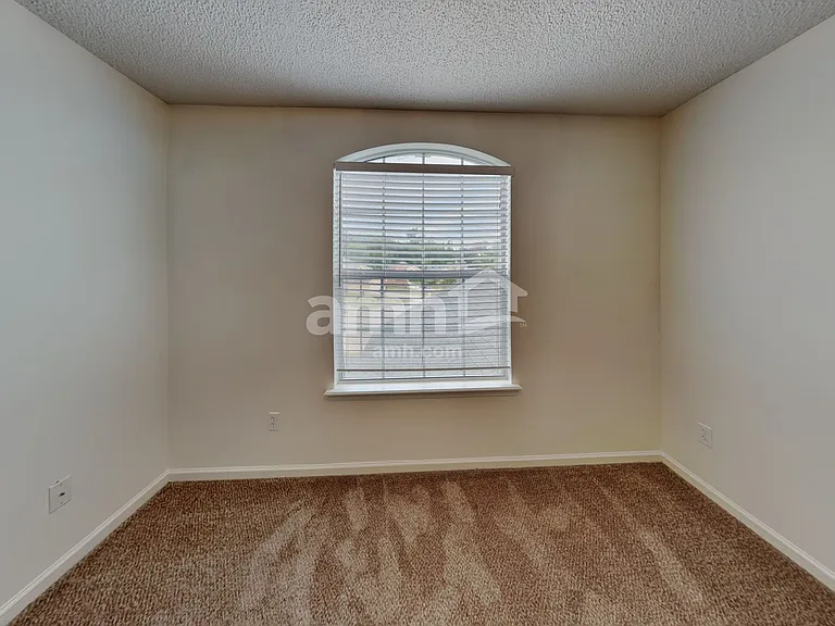 3127 Majestic Oaks Ln — Photo 19