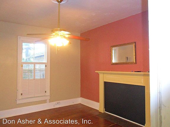 3rd image of 735 N Westmoreland Dr APT 1