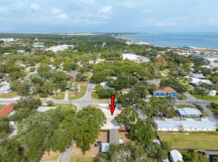 104 S 4th St, Fulton, TX 78358