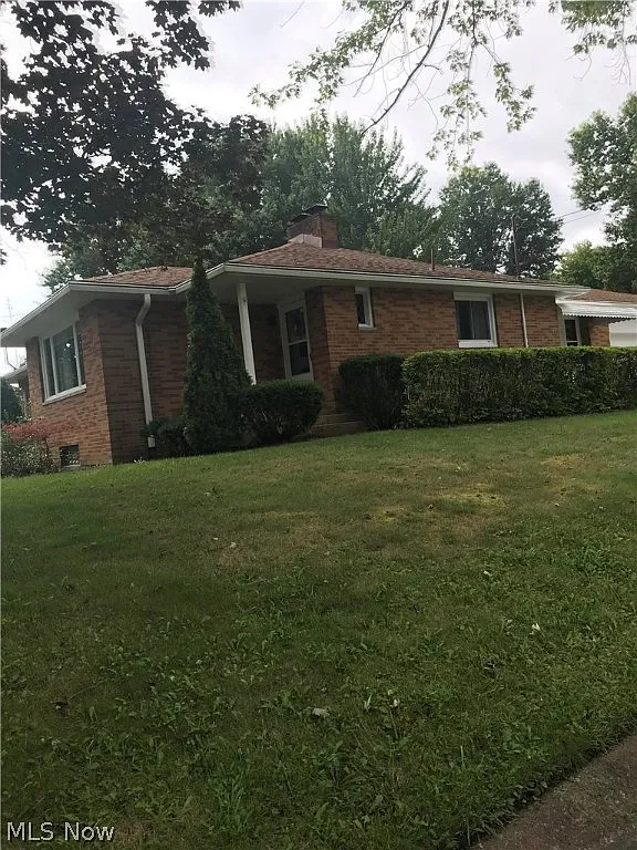 1265 North Rd NE photo 1
