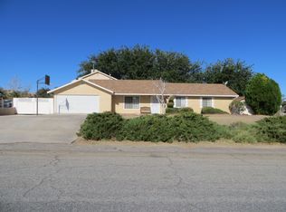 40305 Ronar St, Lake Los Angeles, CA 93591