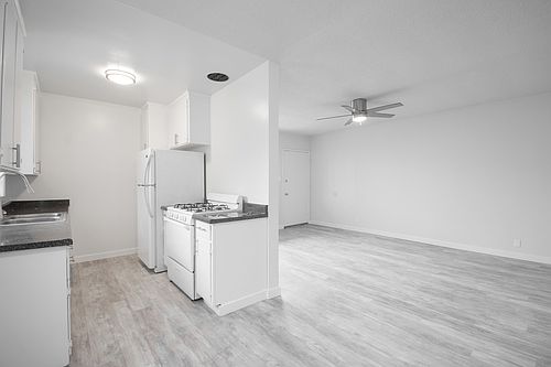 3rd image of 4714 S Slauson Ave APT 7