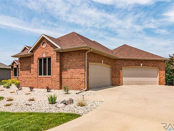 2nd image of 5608 S Deer Park Dr