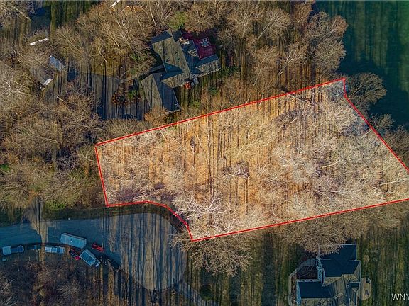 7141 Lakeshore Ter, Lakefront VL, 138' frontage