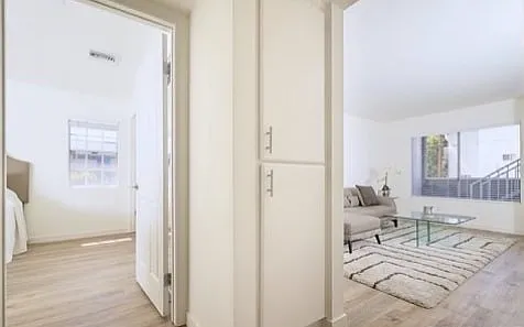 7326 Haskell Ave #1 — Photo 17