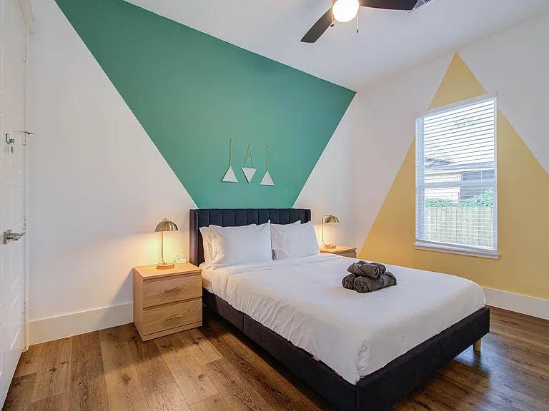 410 James St — Photo 21
