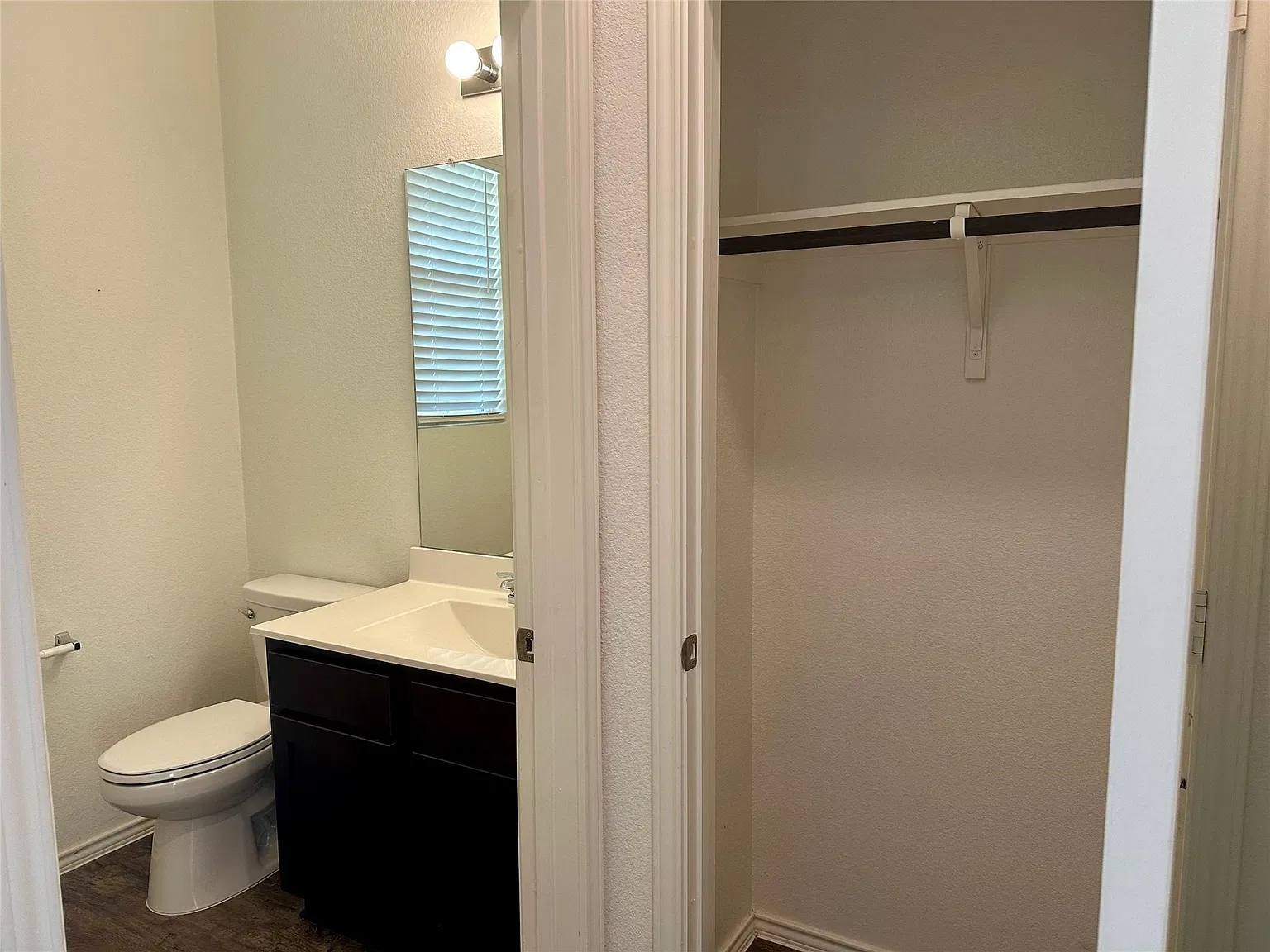 3 bed, 2.5 bath, 1944 sqft, $1,850 — Photo 4