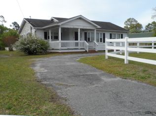 15226 Us Highway 17, Hampstead, NC 28443