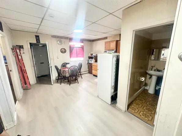 490 Kennedy Boulevard image 8 of 30