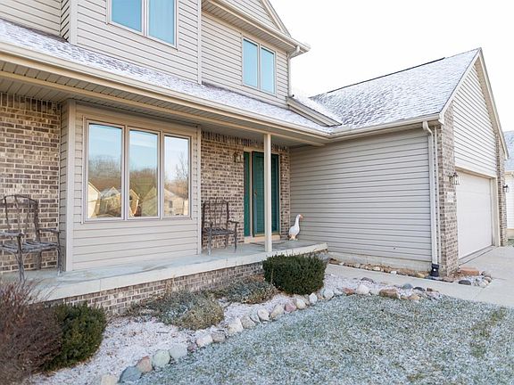 3rd image of 1608 Wildwood Trl