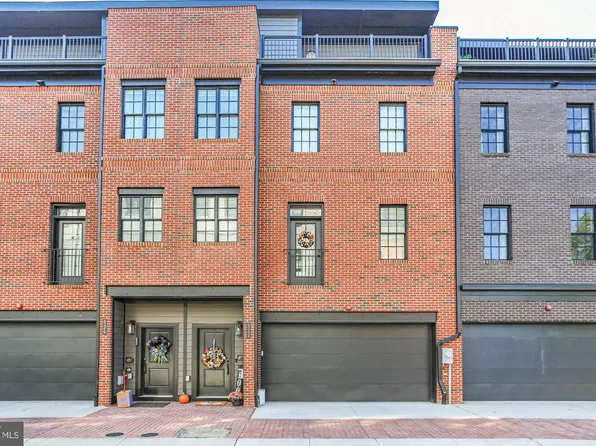 522 Mia St, Fredericksburg, VA 22401