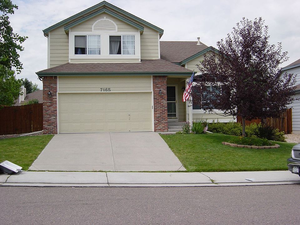 Quiet Neighborhood