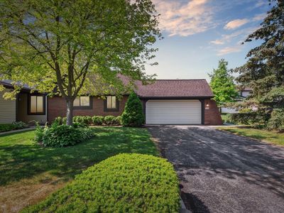 1140 Concord Ct, Northville, MI, 48167