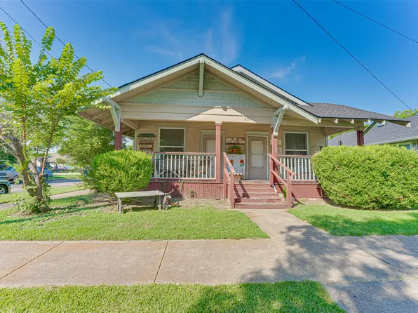 801 N McKinney St, Ennis, TX 75119