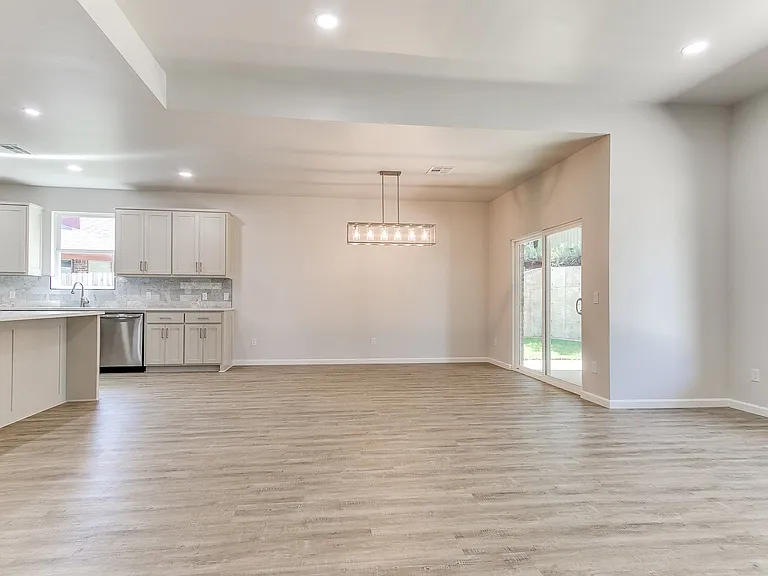 7236 NW 152nd St — Photo 23