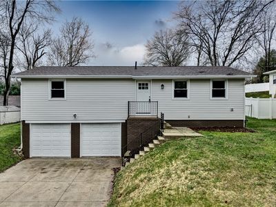 494 Moore Rd, Akron, OH, 44319