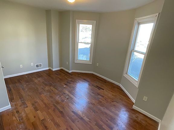 3rd image of 499-503 Summer Ave Floor 1