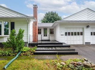 11 Lyndale Rd, Worcester, MA 01606