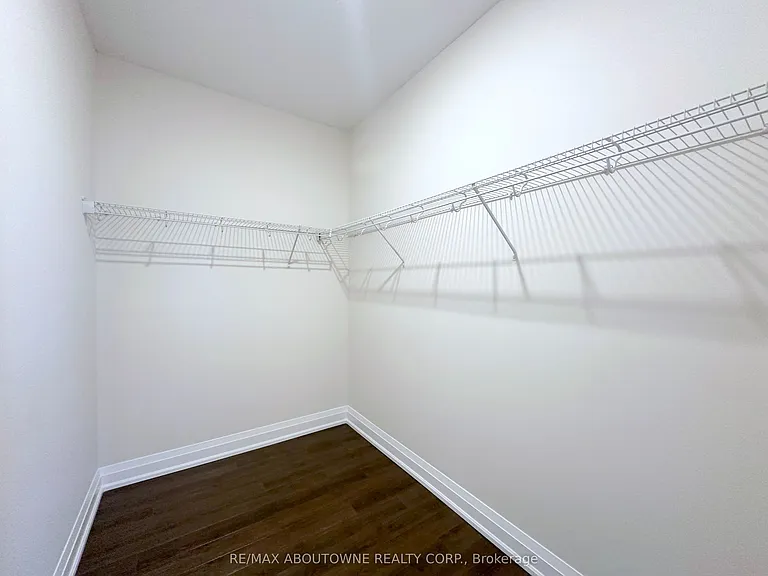 2333 Taunton Rd #901 — Photo 13
