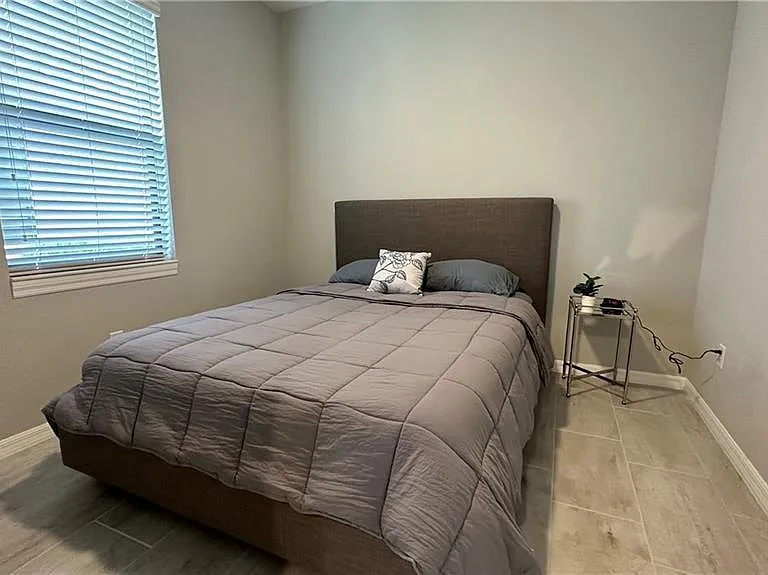 19347 Elston Way — Photo 13