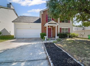 4935 Spruce Peak Rd, Charlotte, NC 28278