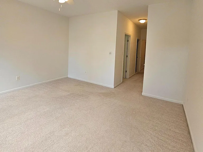2665 Manhattan Pl #104 — Photo 24
