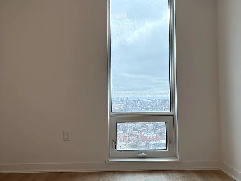 1185 Dupont St #1403 — Photo 2