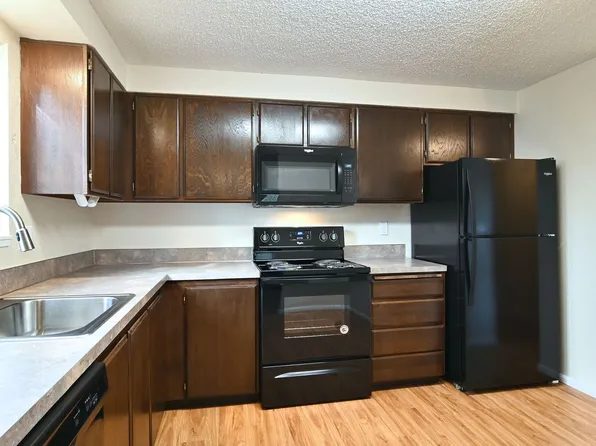 Kentfield Townhomes I & II, 601 Country Club Rd #122, Eugene, OR 97401
