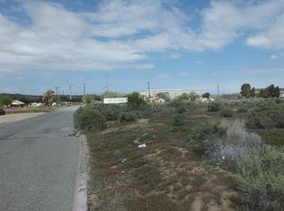 Abbey Ln, Victorville, CA 92392