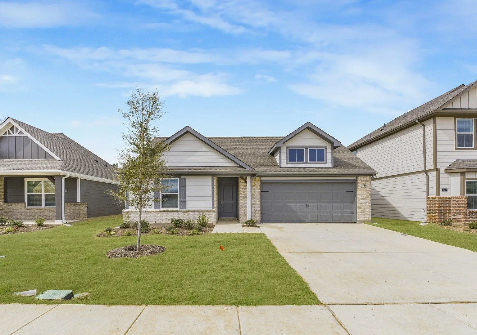 1543 Brooke Drive — Photo 1