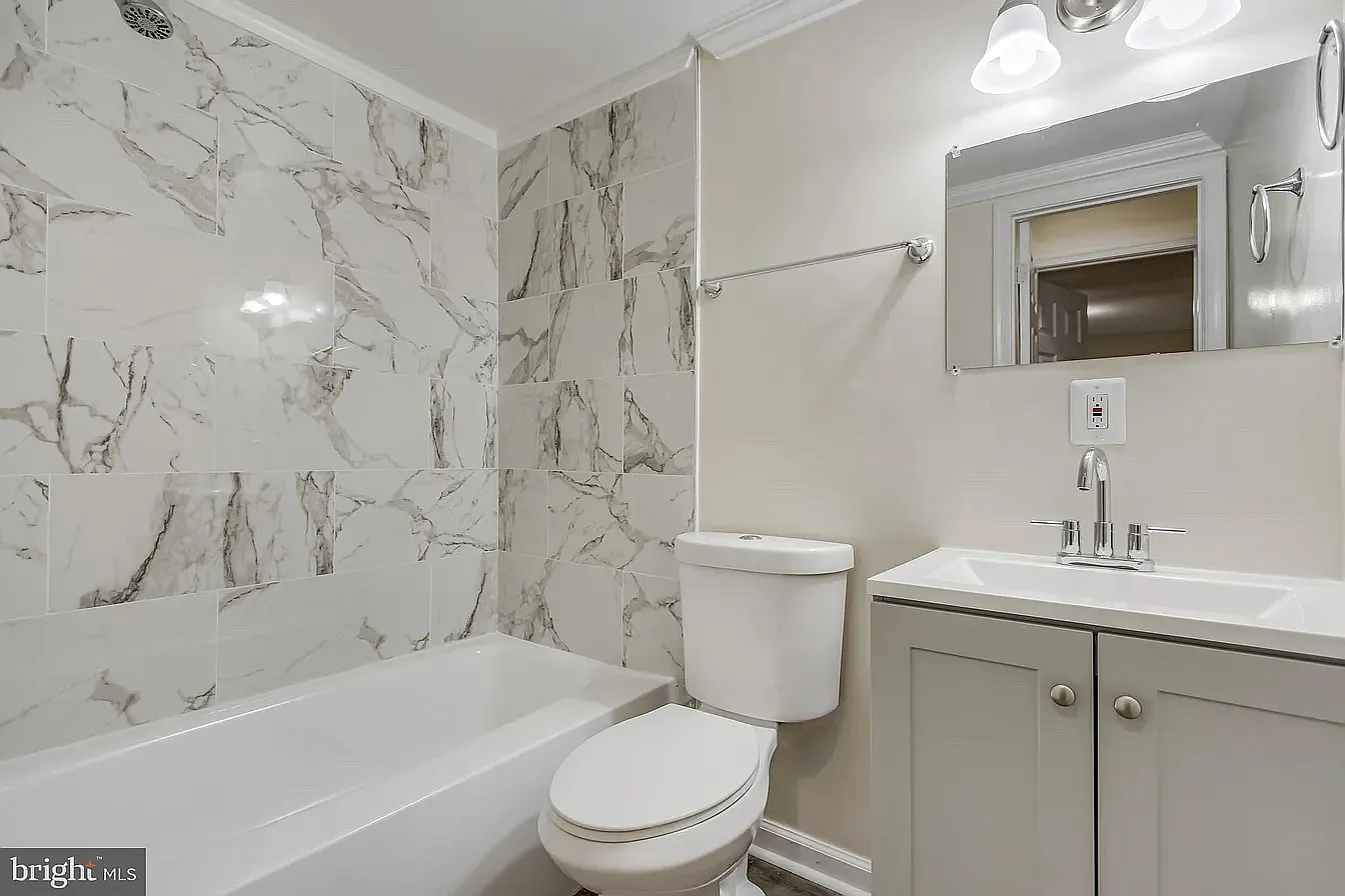 1 bed, 659 sqft, $1,300 — Photo 4