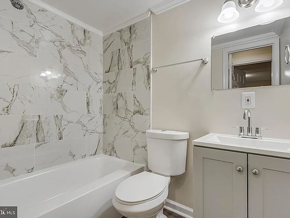 4th image of 7135 Donnell Pl #A1