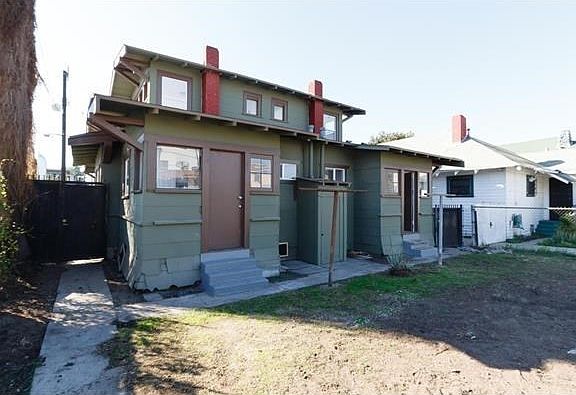 3rd image of 315 W 54th St