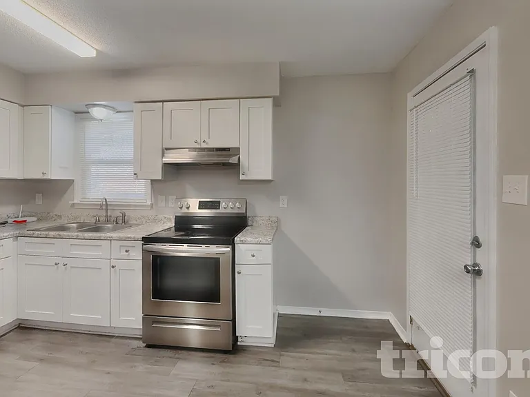 4205 Traders Dock Ct — Photo 5