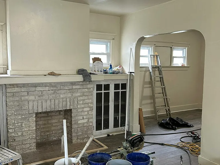 844 Saint Agnes Ave — Photo 21