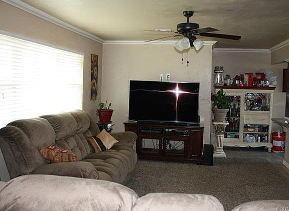4th image of 29513 S Pine Valley Dr