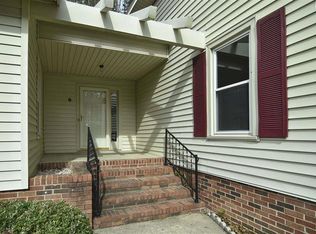 6 Oak Edge Ct, Columbia, SC 29212