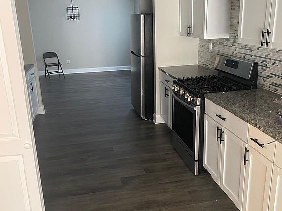 Kitchen into dining room