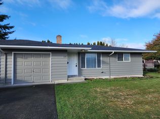 1018 Garfield St, Enumclaw, WA 98022