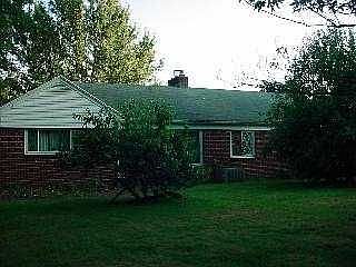 1st image of 4136 Jamesway Dr