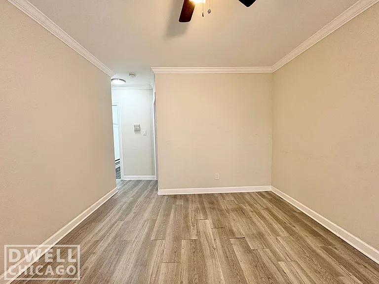 837 W Cornelia Ave #1NN — Photo 4