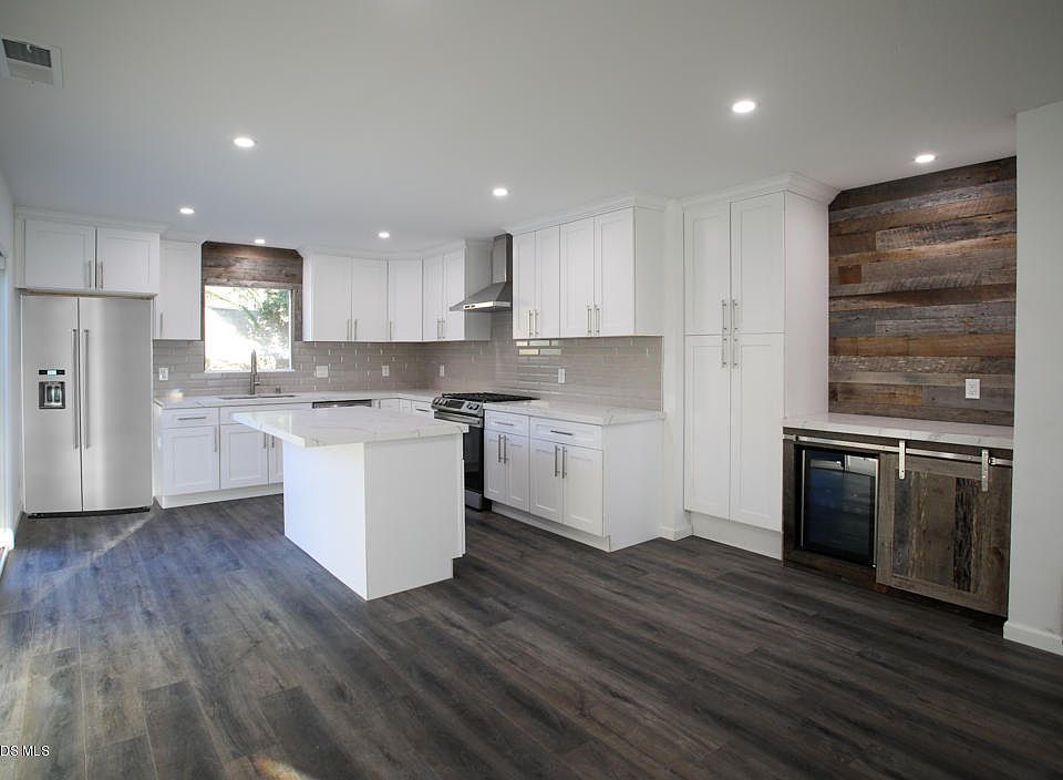 1st image of 630 Wilshire Pl