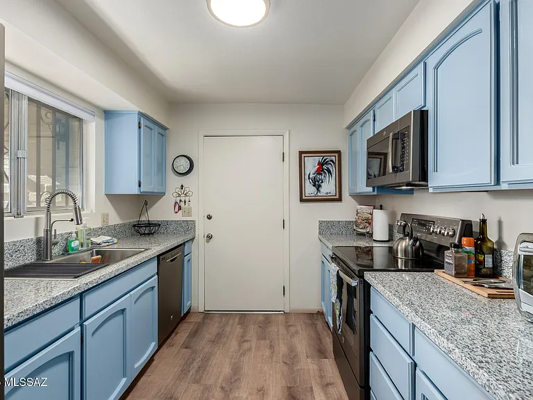 4254 E La Cienega Dr — Photo 11