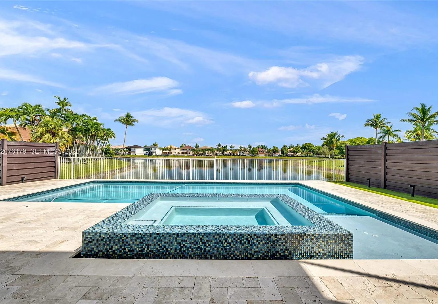 5 bed, 2916 sqft, $6,000 — Photo 2