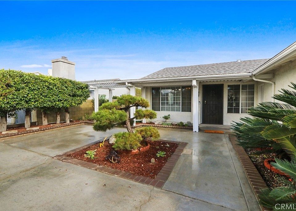 1st image of 1375 Oakhorne Dr