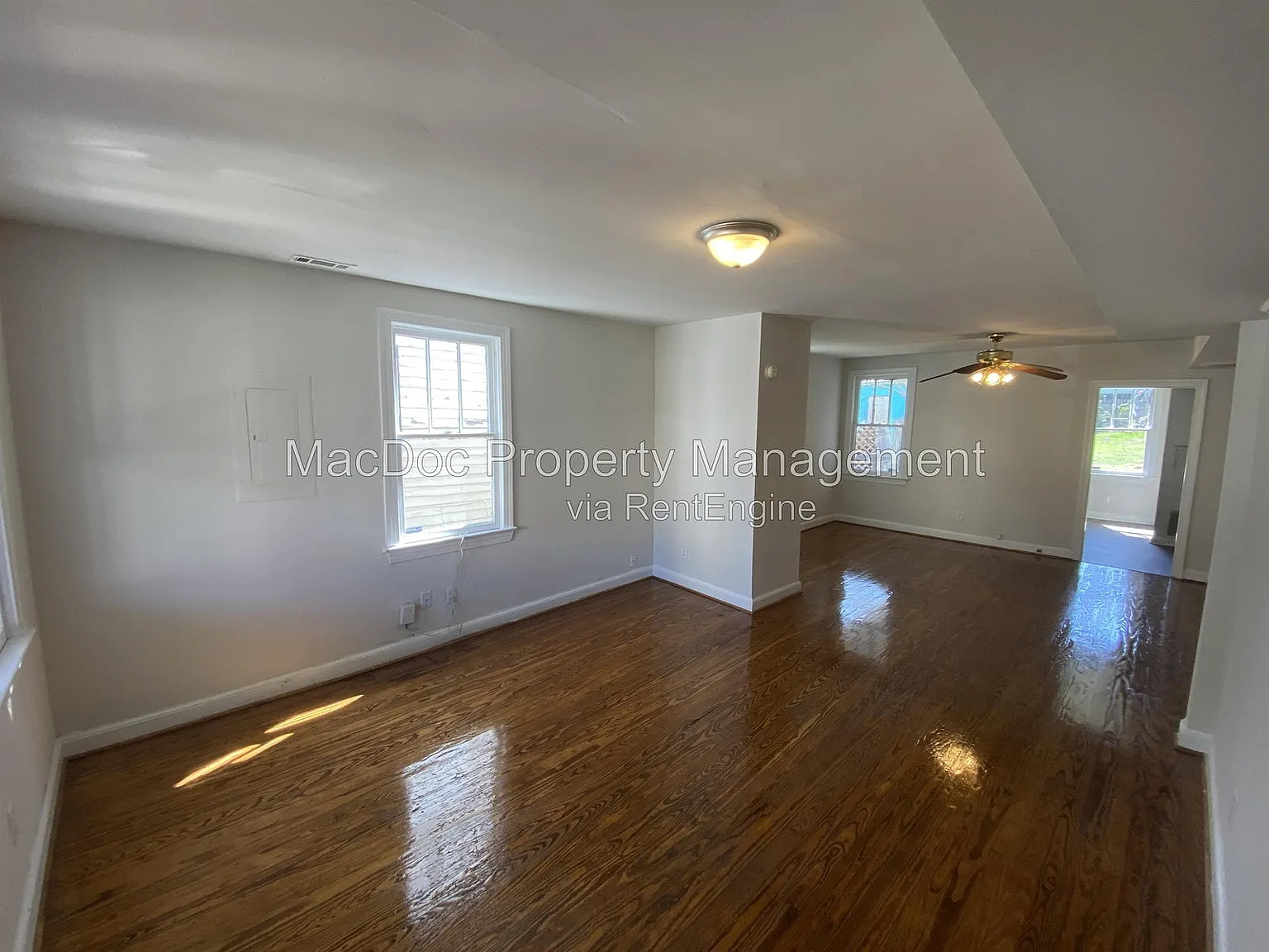 2 bed, 1.0 bath, 1048 sqft, $1,745 — Photo 4